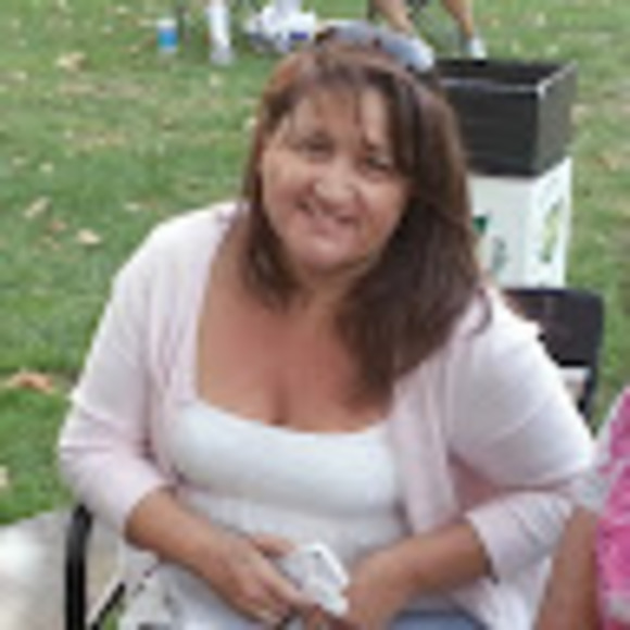 Meet your Posher, Cindi - Picture 1 of 1